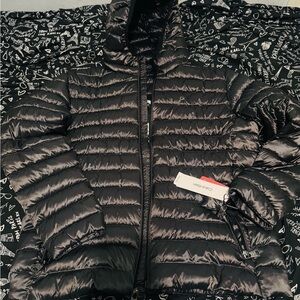 NWT Calvin Klein Men’s Hooded Puffer Jacket - Sorona Insulation packable